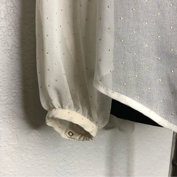 Amuse Society off white cream sheer gold polka dot grommet trim top size Small - Picture 8 of 14